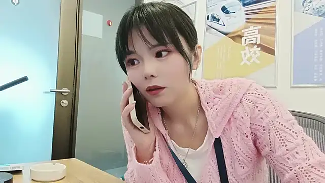 KKMM168 live sex cam