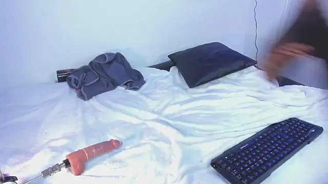 Nikkita_Dragon live sex cam