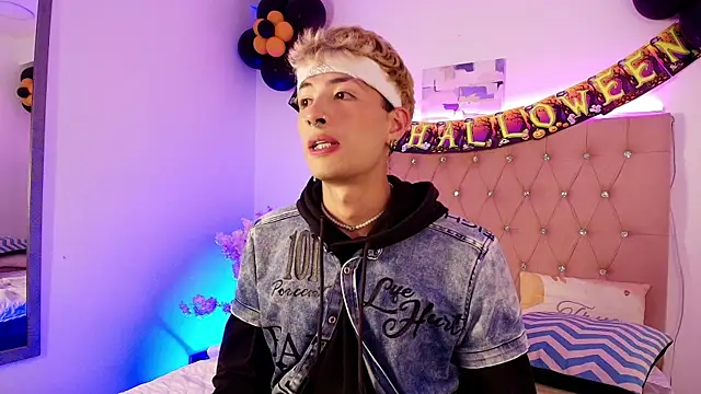 OzorioDany live sex cam