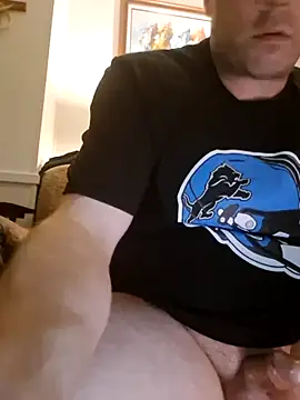 curiouscock38 live sex cam
