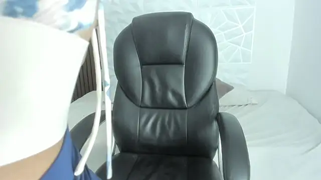 pretty_ariiel live sex cam