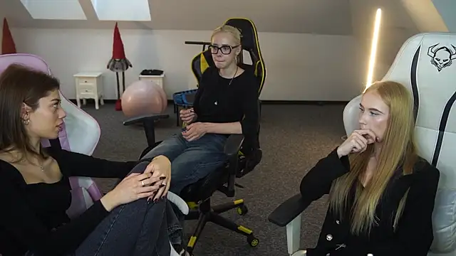 Amelia_Blaze live sex cam