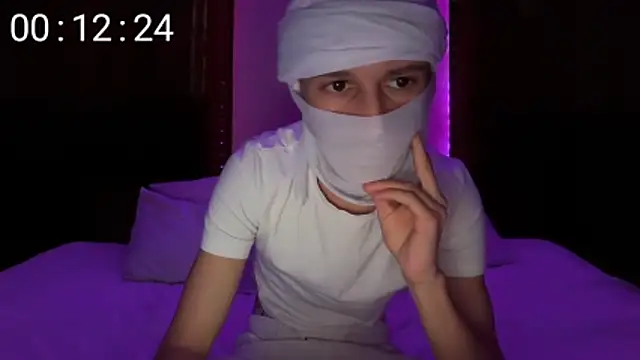 arab_twinky live sex cam
