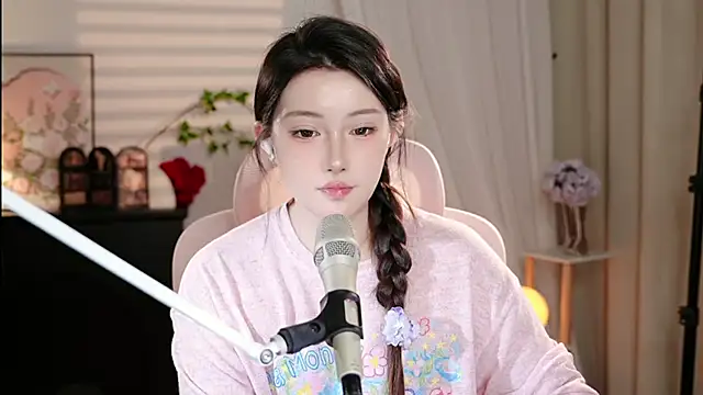 Dou-Dou-er live sex cam