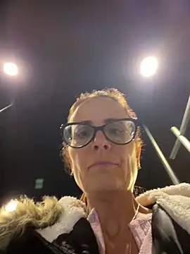 NataKitten live sex cam