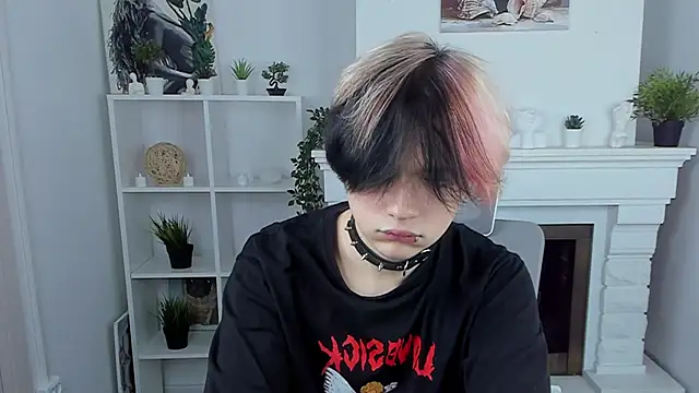 Justin_Care live sex cam