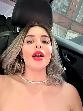Alirawrz live sex cam