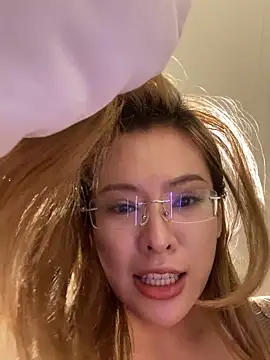 miumiu-66 live sex cam