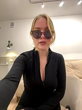 Little_Forest_ELF live sex cam