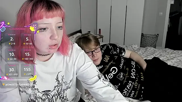 Couple_Molly live sex cam