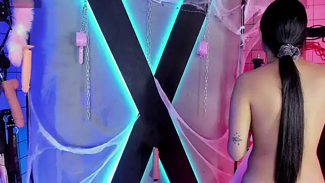VictoryaLiah_BDSM live sex cam