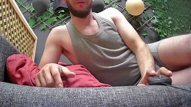 AwesomeBigcock live sex cam