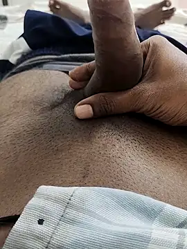 slim-uncut live sex cam