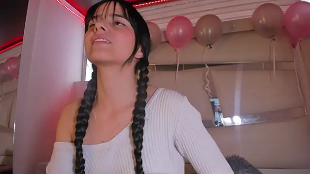 chrystal_js live sex cam