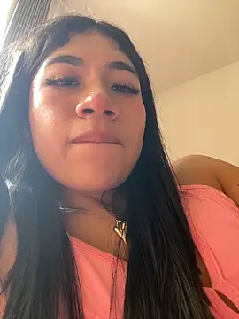 LiaSaenz27 live sex cam