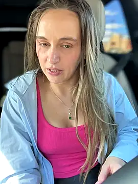 lunagirl13 live sex cam