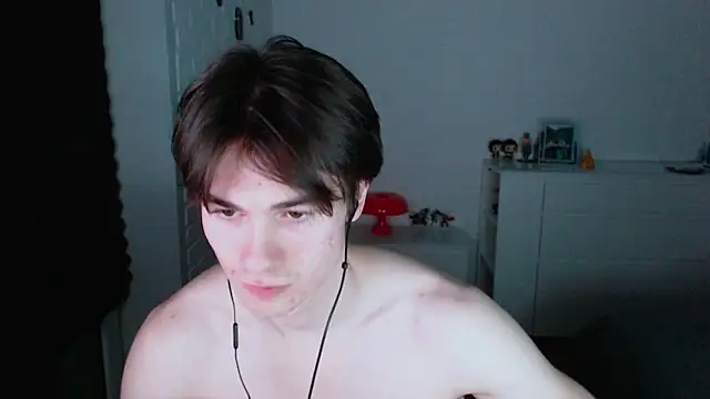 MarkusDean live sex cam