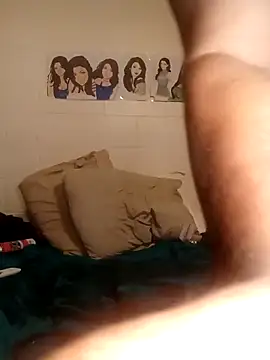 k1oudE live sex cam