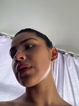 Nikothyna live sex cam