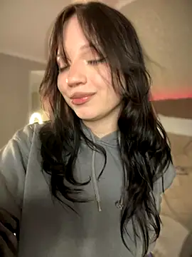 YourLittleDevil live sex cam