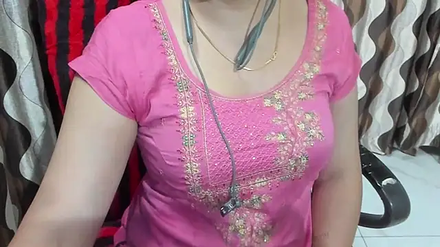 Kaur_Jannat live sex cam