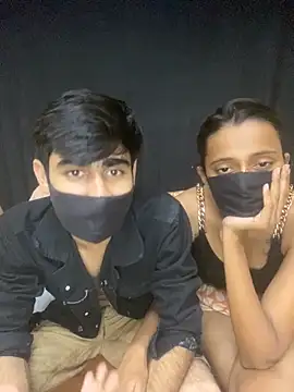 Joy_Love_Roxie live sex cam