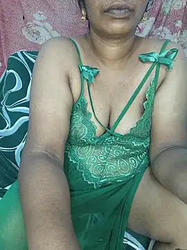 Malluivaniya live sex cam