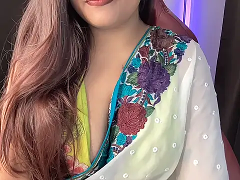 shanayaaa_1 live sex cam