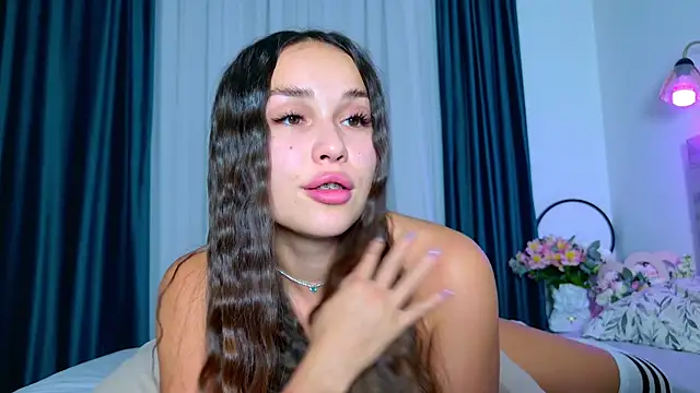 Brenda_M00n live sex cam