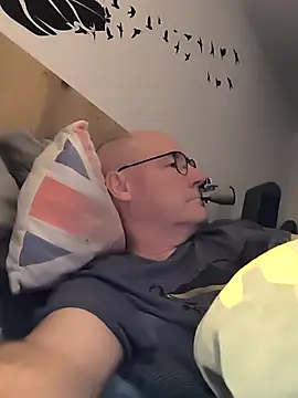 bogland33 live sex cam