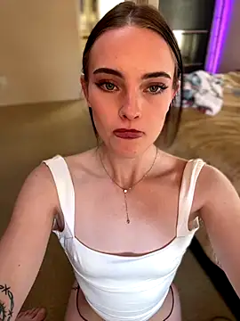 KarissaChantelle live sex cam