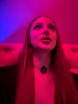 GraceSecrett live sex cam