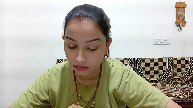 Aleena_Rai live sex cam