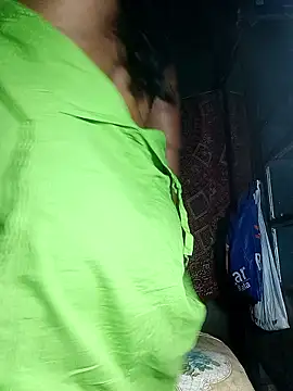 Nude-Priya2 live sex cam