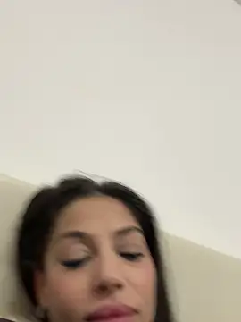 Bella_Vixen_ live sex cam