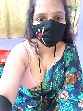 Rising_Smiler live sex cam