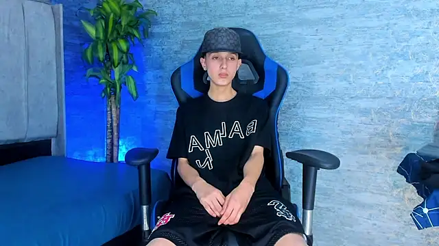 ArthurCox live sex cam
