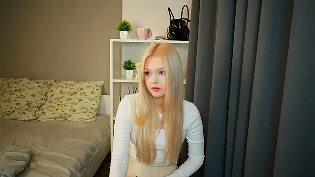 KaryTasch live sex cam