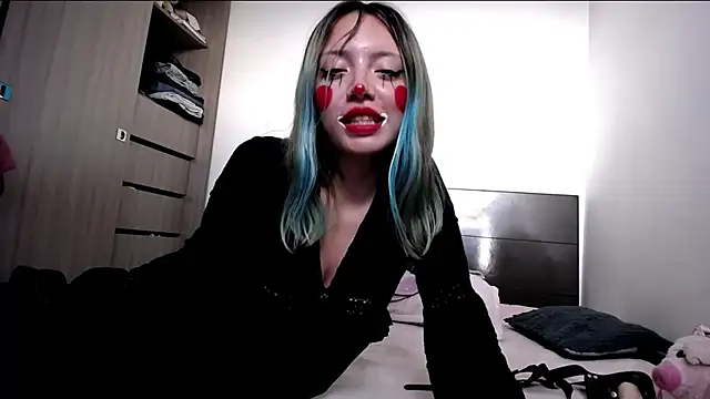 MARIANADIRTY live sex cam