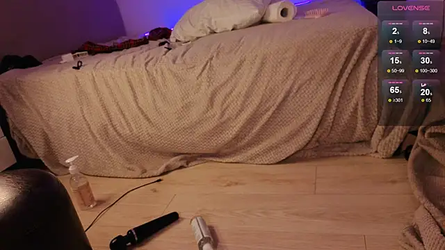Nicole_Hampton live sex cam