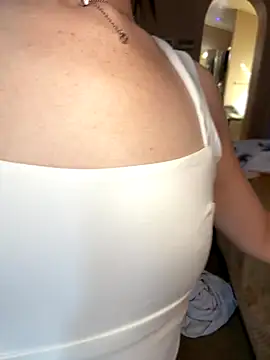 KarissaChantelle live sex cam
