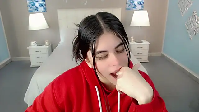 _Maddison_Ivanova_ live sex cam