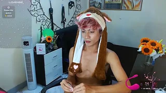 WildestTwink live sex cam