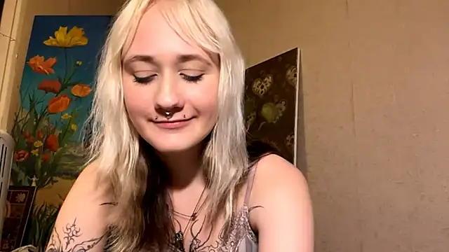 Ulemonala_Cute live sex cam