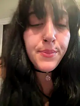 ThicBunz live sex cam