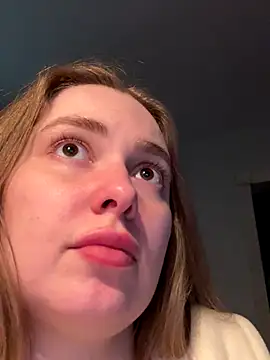 DeniMilkyyyyy live sex cam