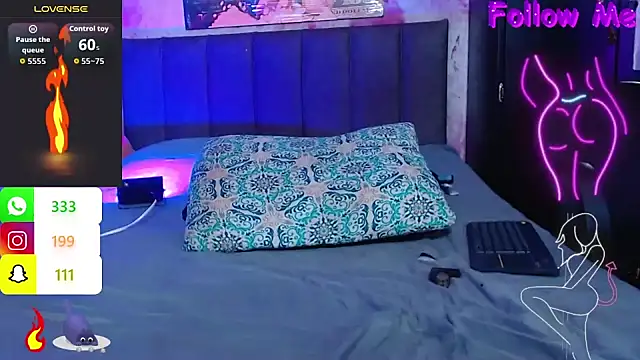 BriannaSweet_ live sex cam