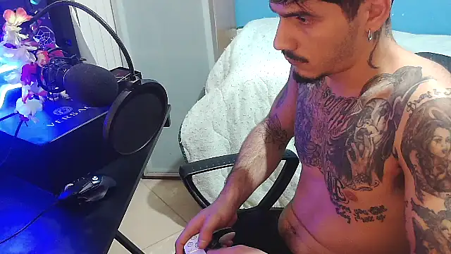 Badboyi1997 live sex cam
