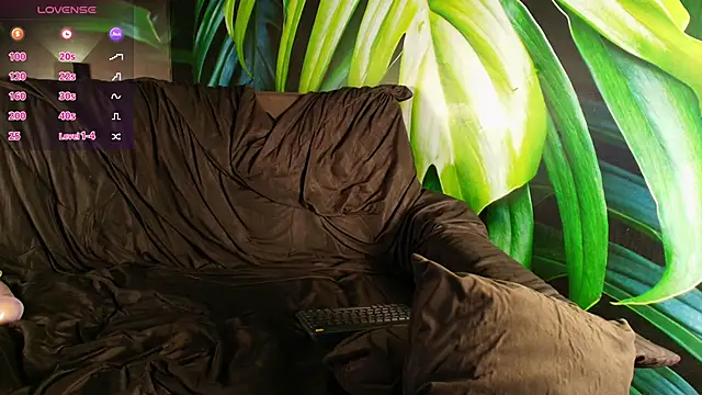LukeCrews live sex cam