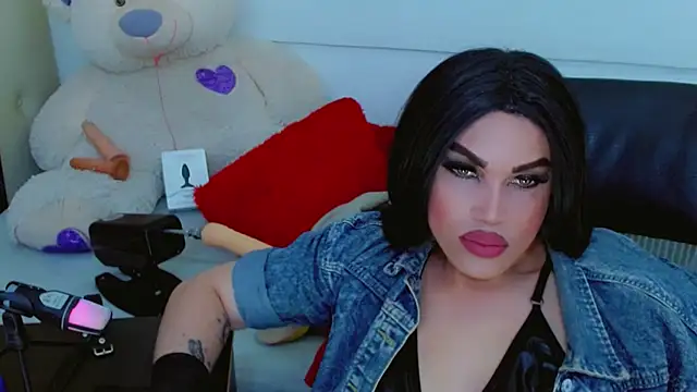 NathaliaCross live sex cam